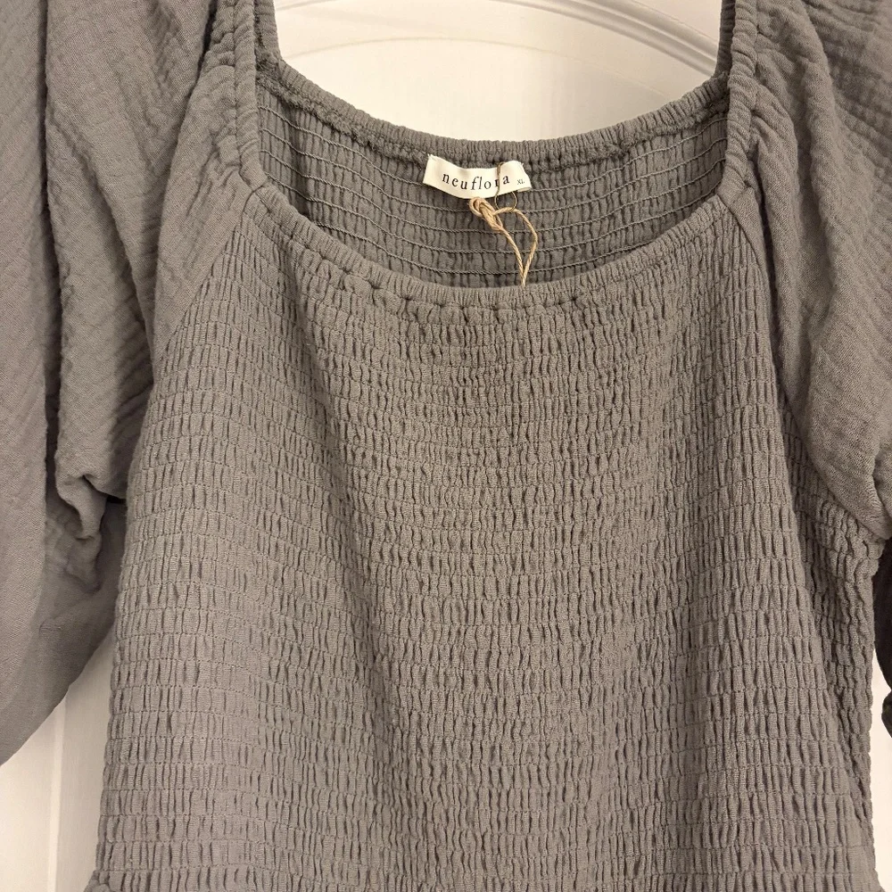 Neuflora Dress NWT - Picture 2 of 8